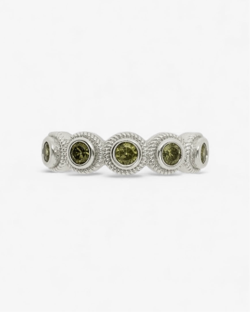 Anillo lágrima oliva plata