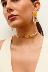 Chocker aura amarillo
