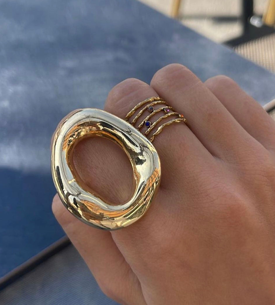 Anillo must